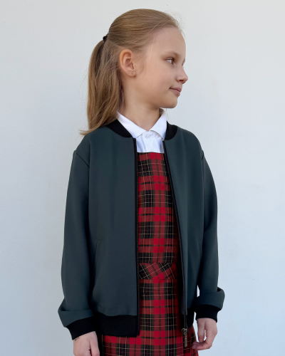 Klipinio trikotažo bomberis