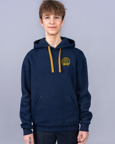 Džemperis su gobtuvu su užrašu